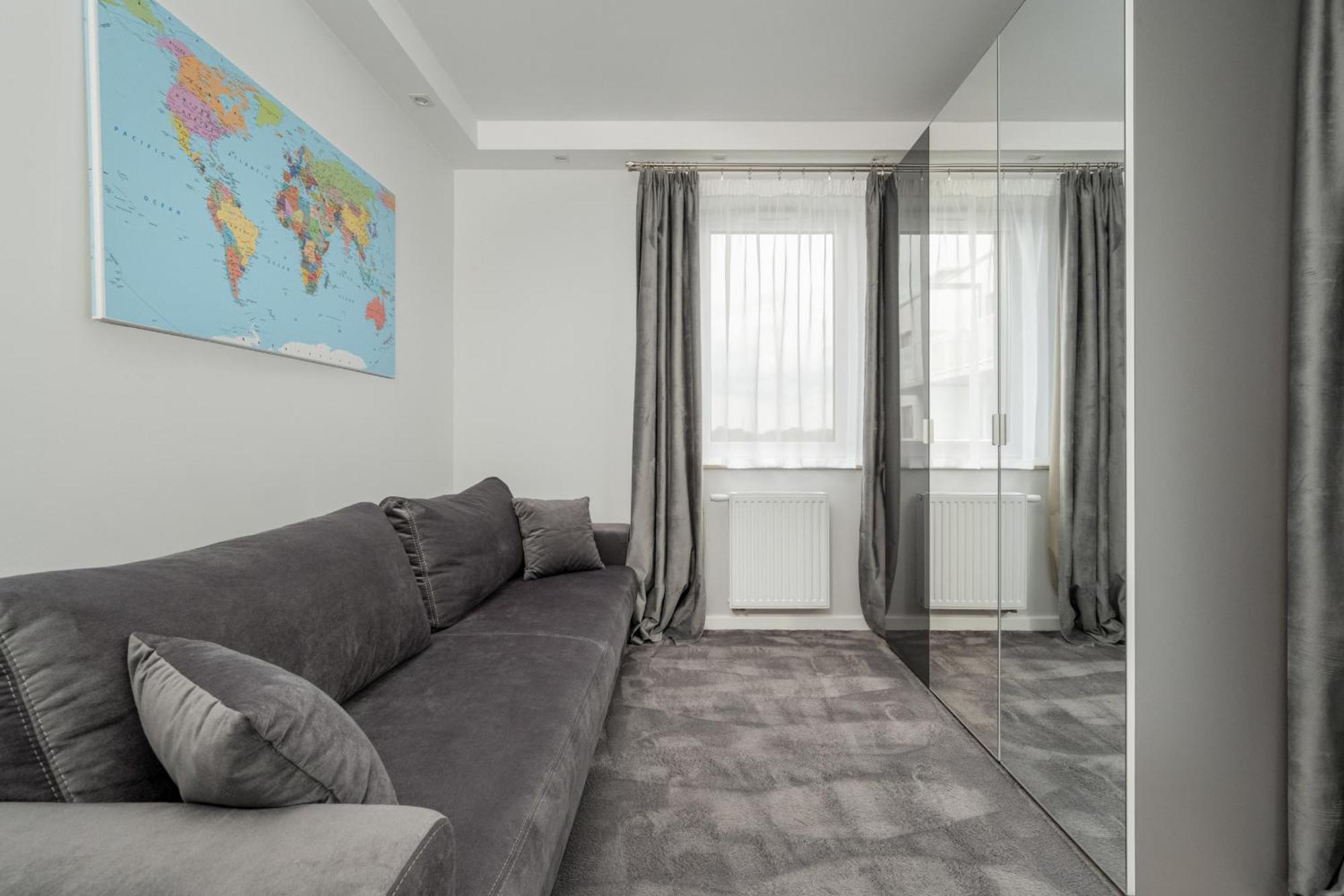 Luksusowy Apartament Z 3 Sypialniami, Klimatyzacja, Parkingiem I Biurkiem We Wroclawiu By Renters Prestige Eksteriør bilde