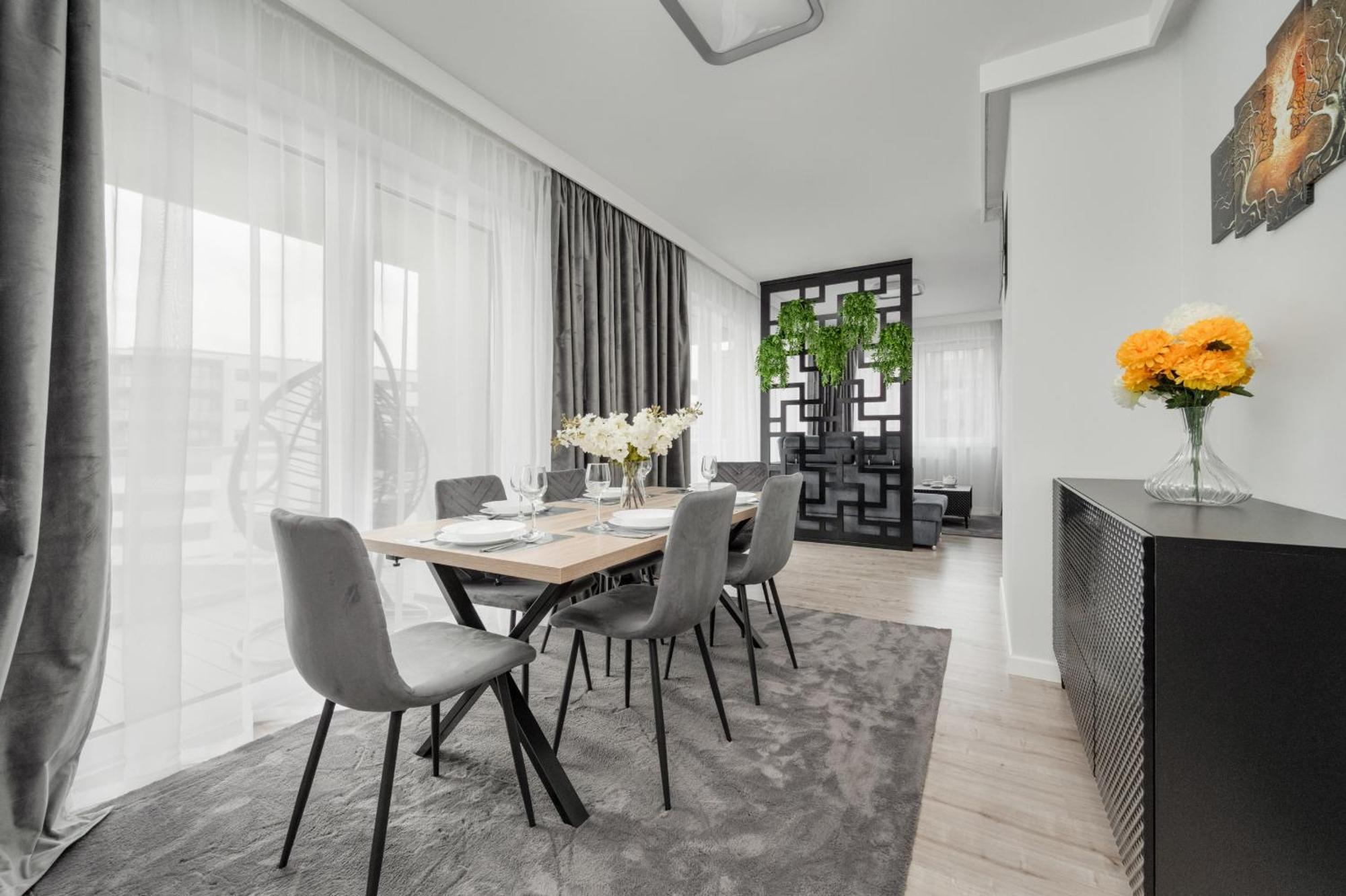 Luksusowy Apartament Z 3 Sypialniami, Klimatyzacja, Parkingiem I Biurkiem We Wroclawiu By Renters Prestige Eksteriør bilde