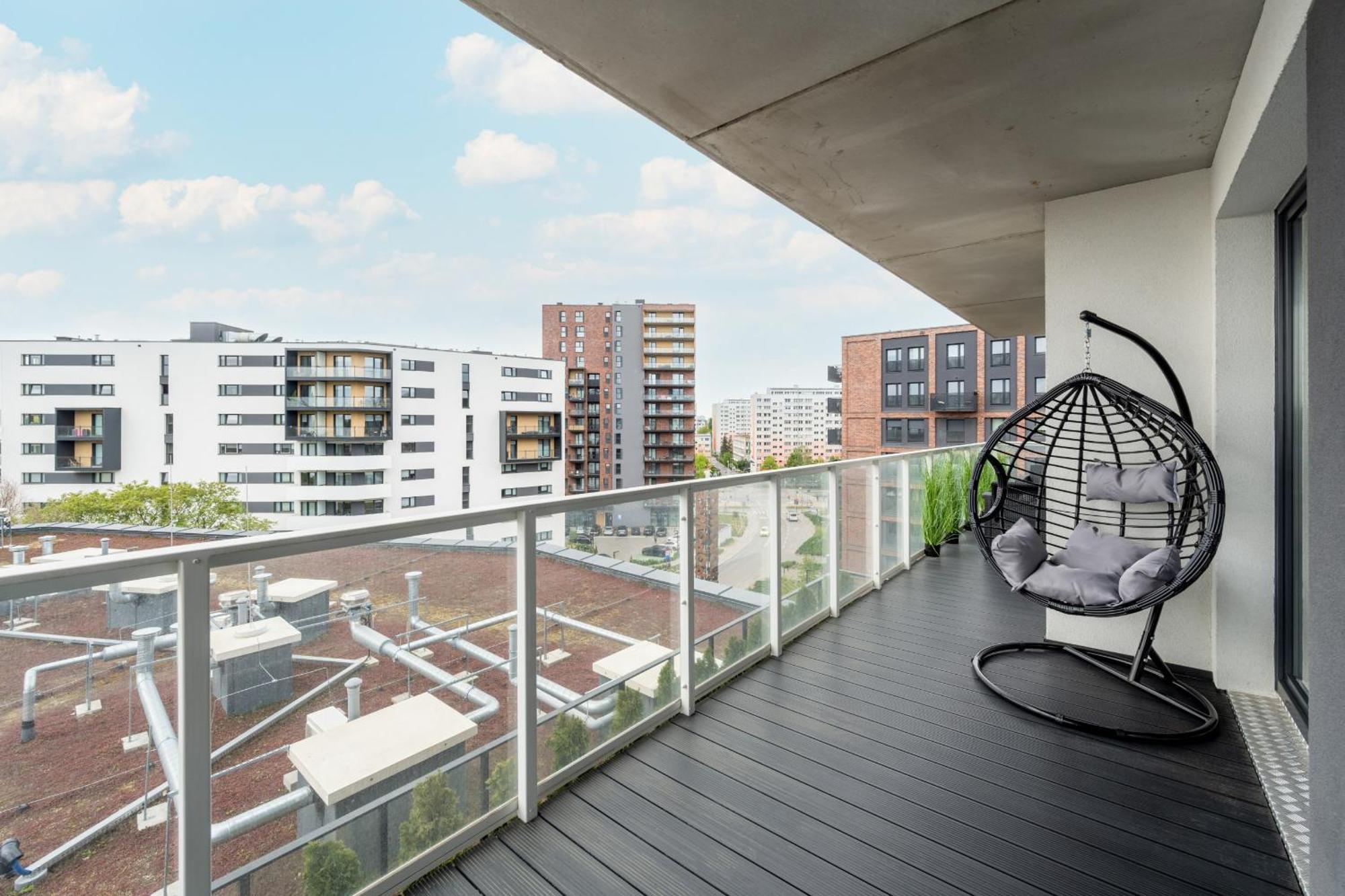 Luksusowy Apartament Z 3 Sypialniami, Klimatyzacja, Parkingiem I Biurkiem We Wroclawiu By Renters Prestige Eksteriør bilde